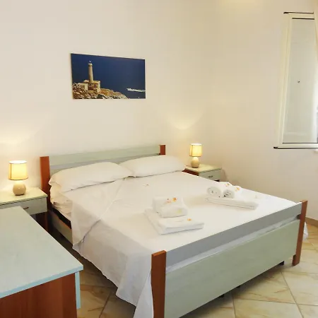 Casa Vacanza De Revel 18 Holiday home Torre San Giovanni Ugento