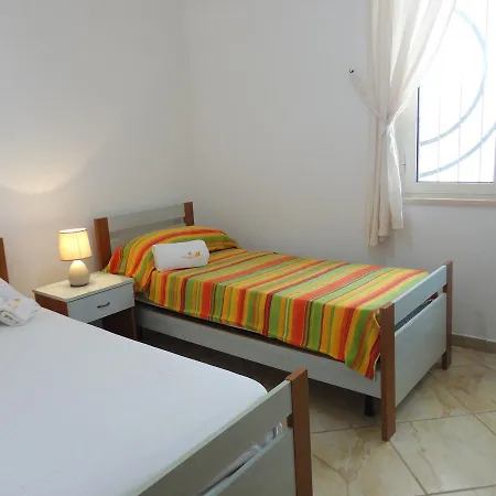 Casa Vacanza De Revel 18 Holiday home